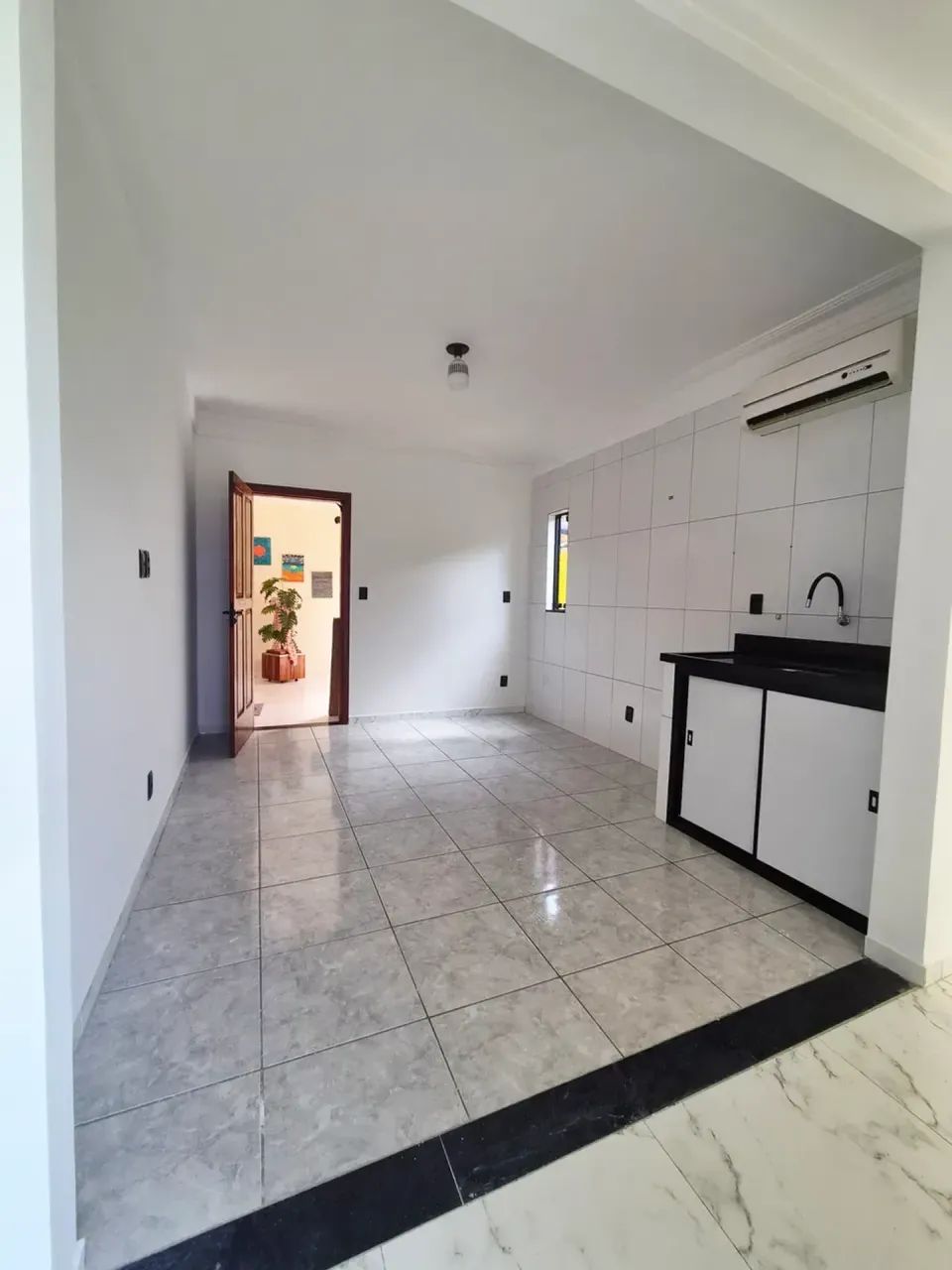 ALUGA-SE ESPAÇO COMERCIAL  IDEAL PARA - Foto 5