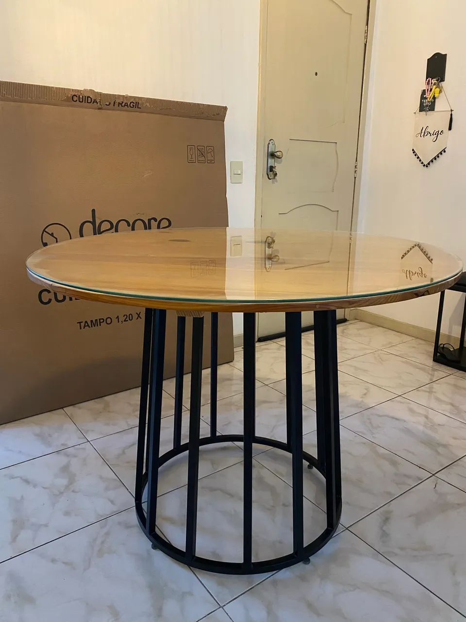 Mesa de jantar redonda 1,10 diâmetro  - Foto 3