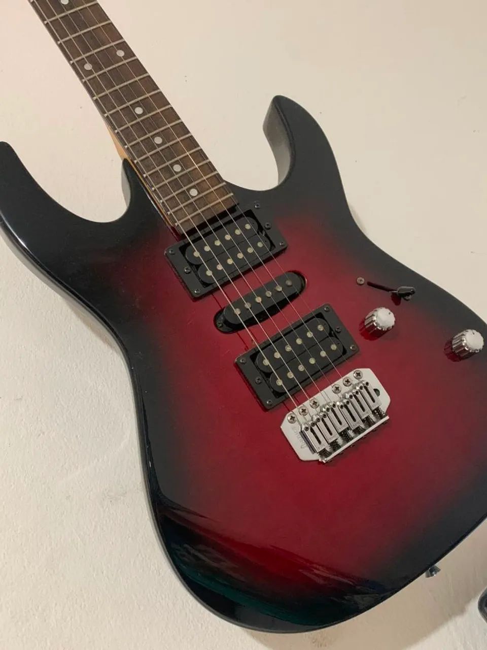 Guitarra Ibanez ?