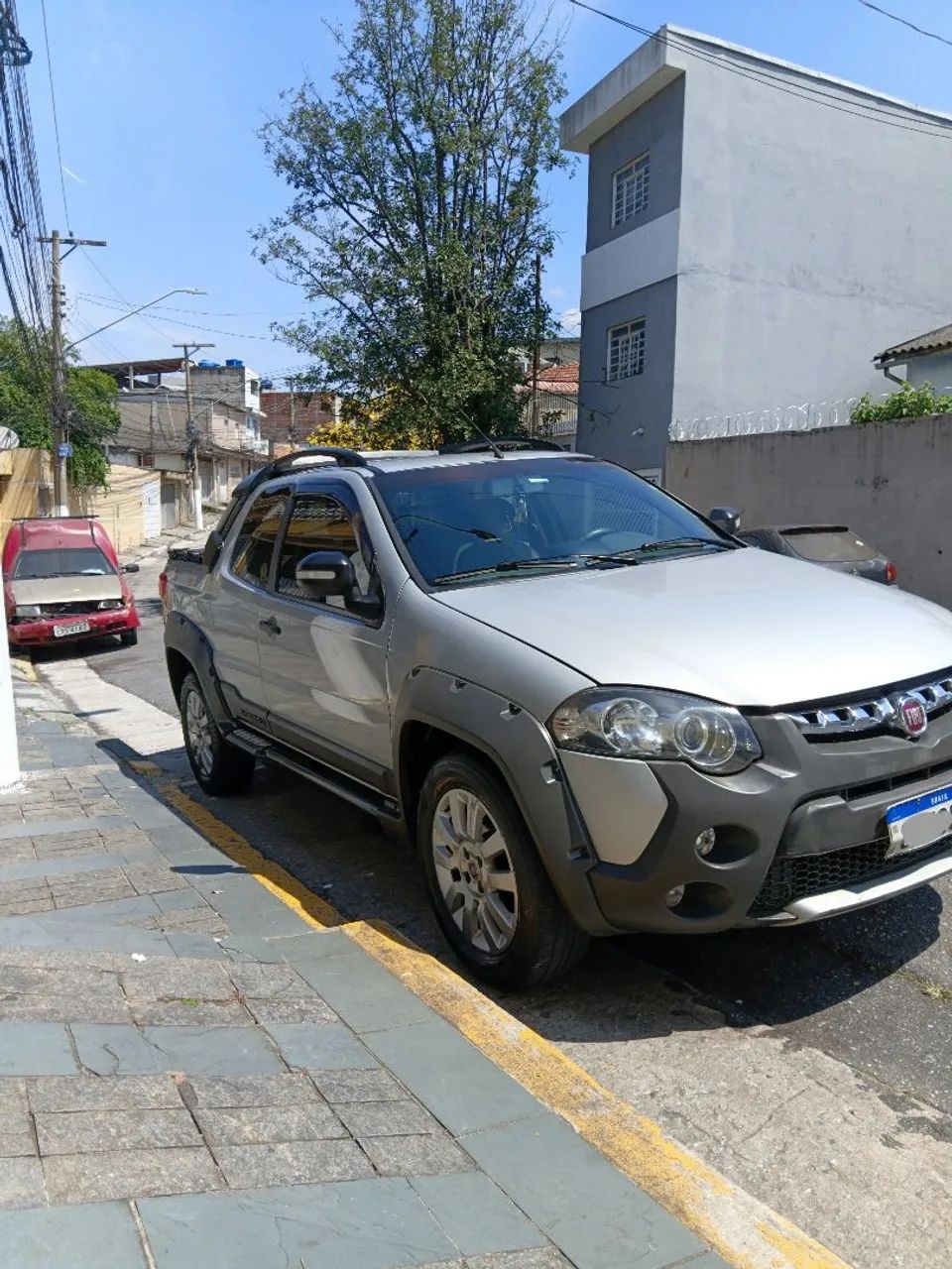 Fiat Strada Adventure1.8/ 1.8 Locker Flex CD 2016 - Foto 4