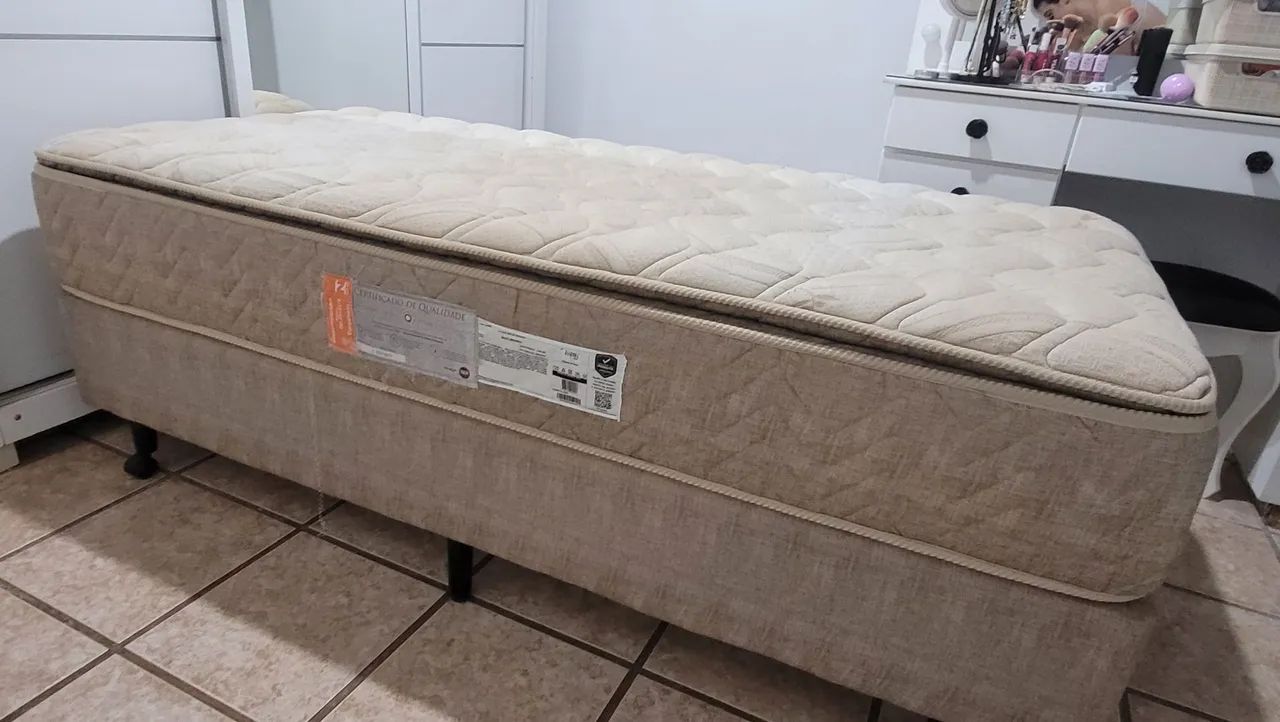 CAMA BOX SOLTEIRO AMERICANFLEX + COLCHÃO DE MOLAS ENSACADAS