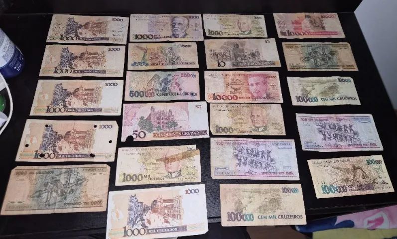 Cédulas e moedas antigas  - Foto 2