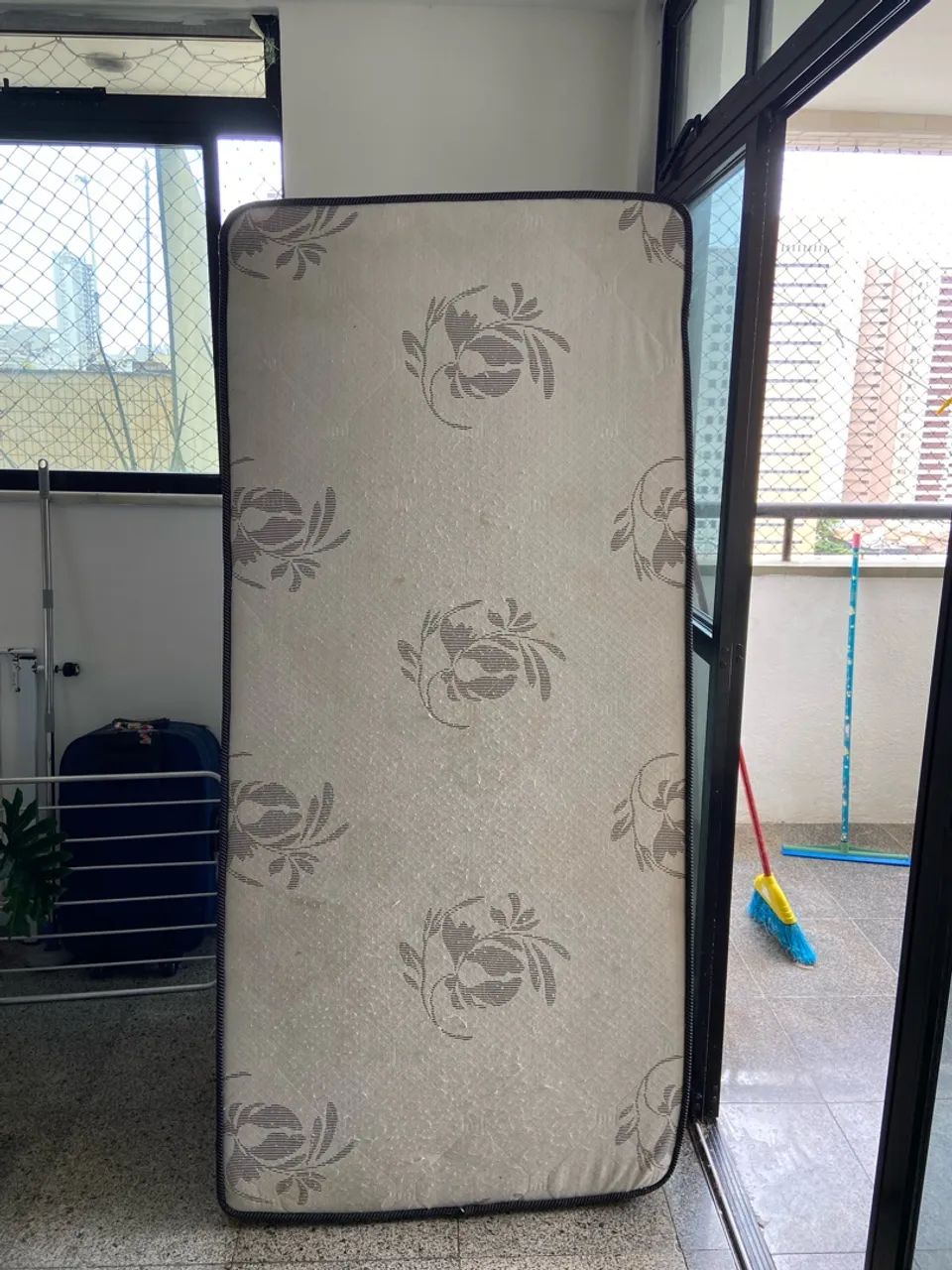 Cama box solteiro