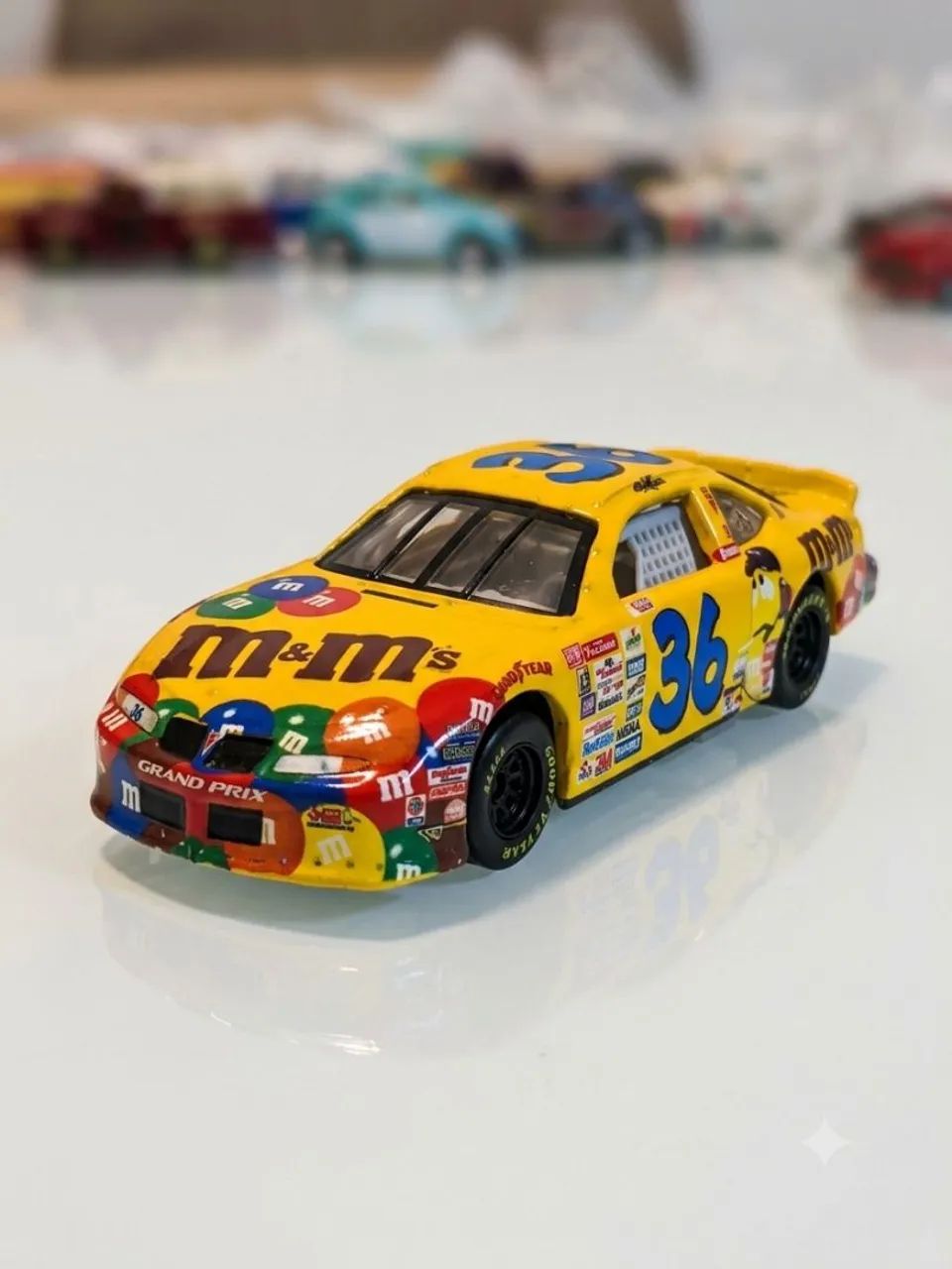 Hot Wheels Nascar 36 M&M loose 1:64 - Brinquedos e Jogos - Jardim