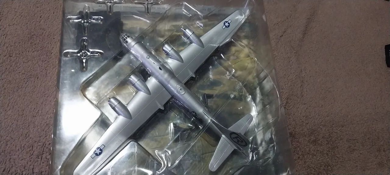 Miniatura aviao b29 - Foto 3