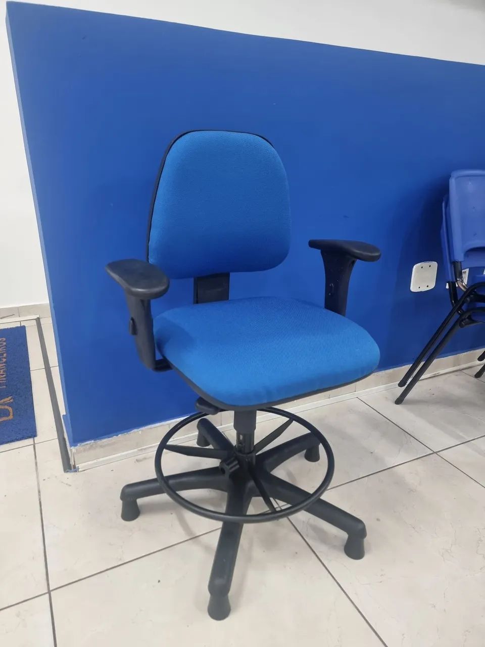 Cadeira alta com regulagem nr 17