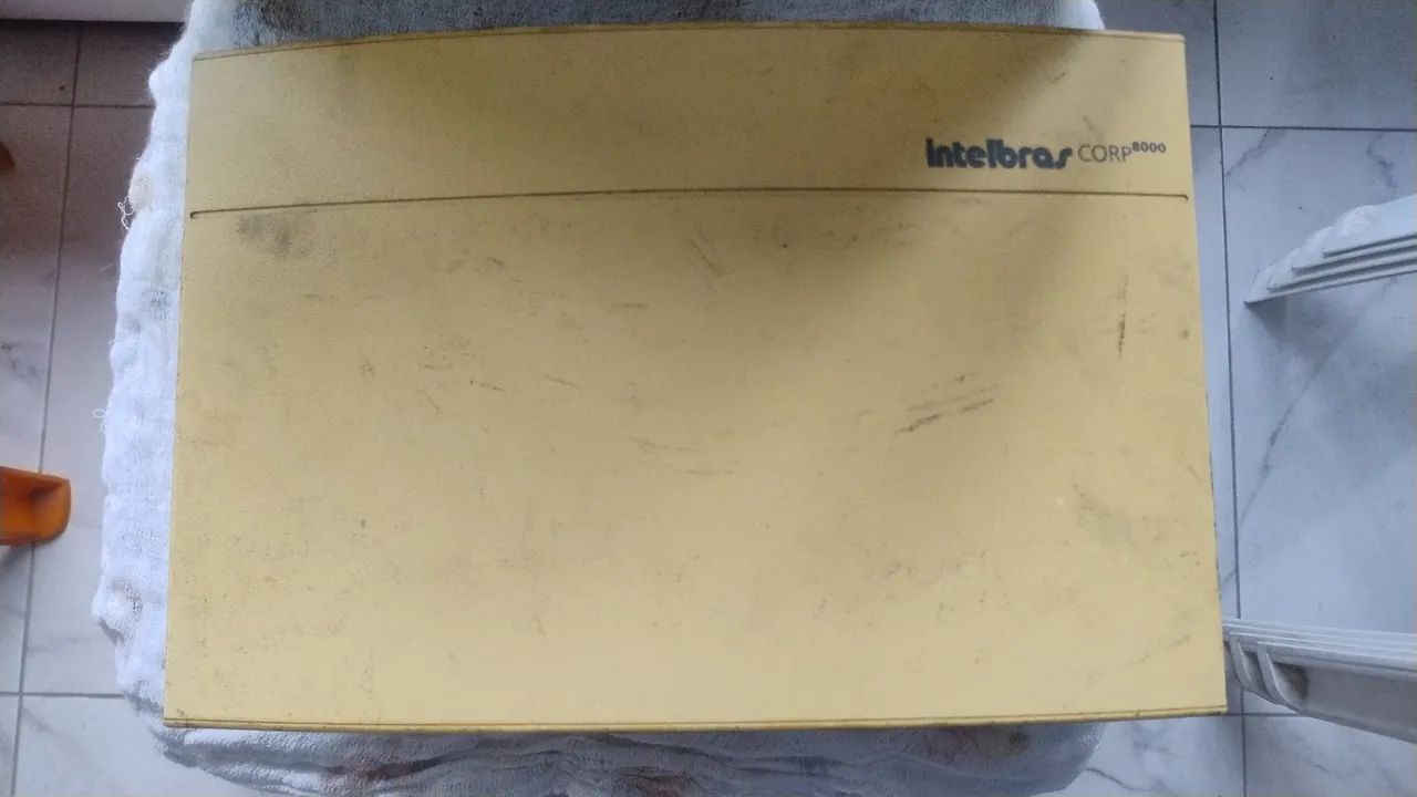 Central  Intelbras corp 8000 usado em ótimo estado , para uso em casa , escritório 