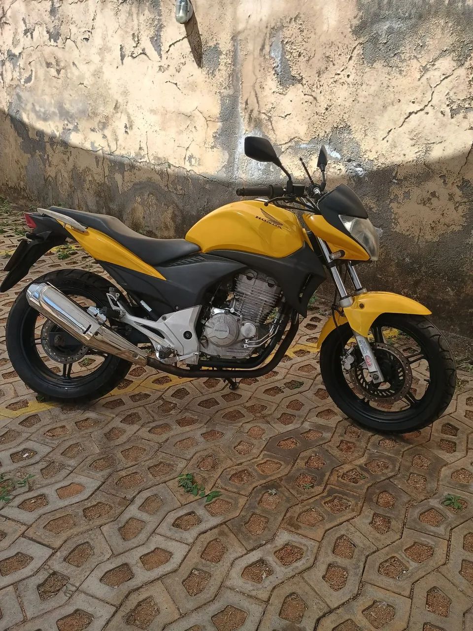 Honda cb300r