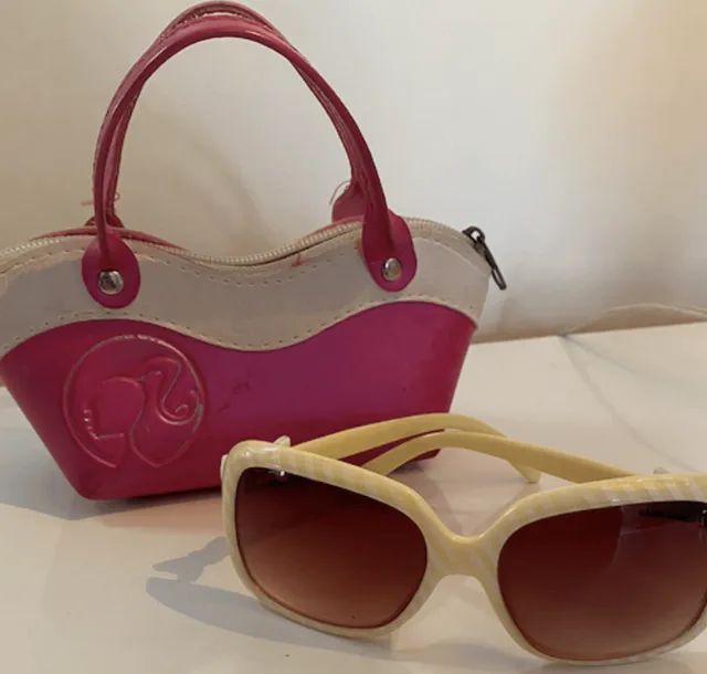 óculos de sol infantil barbie