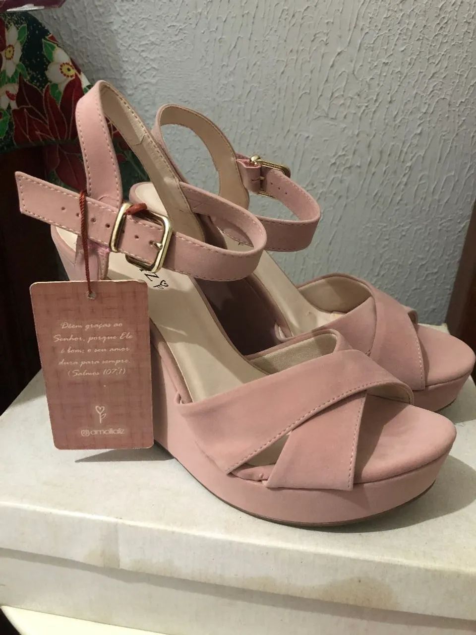 Sandália Denise, Rosa, estilo plataforma