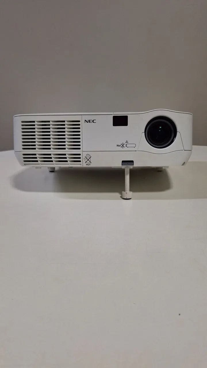 Projetor 2600 lumens 
