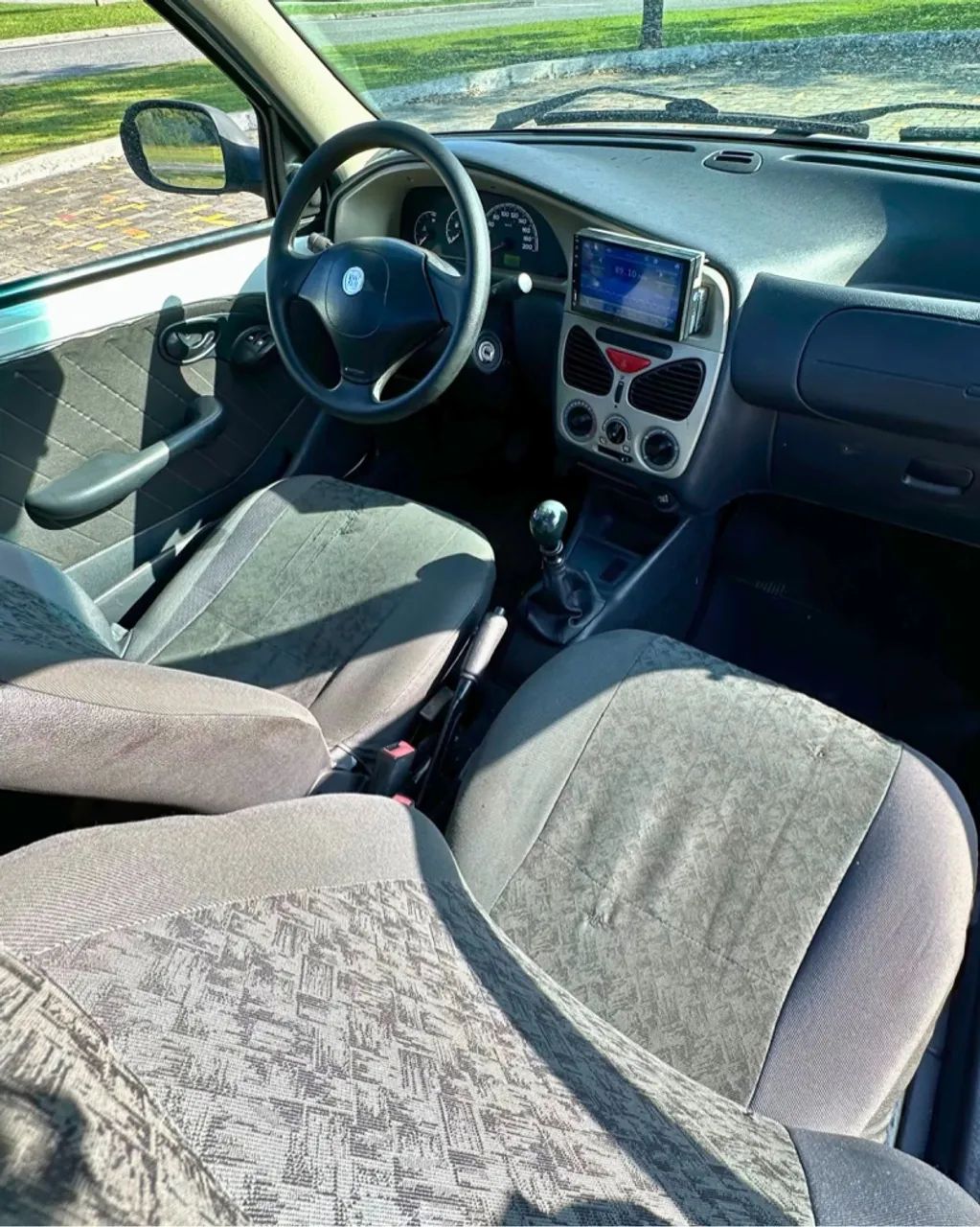 Fiat Strada 1.4 MPI Fire Flex 8V CE 2012 - Foto 4