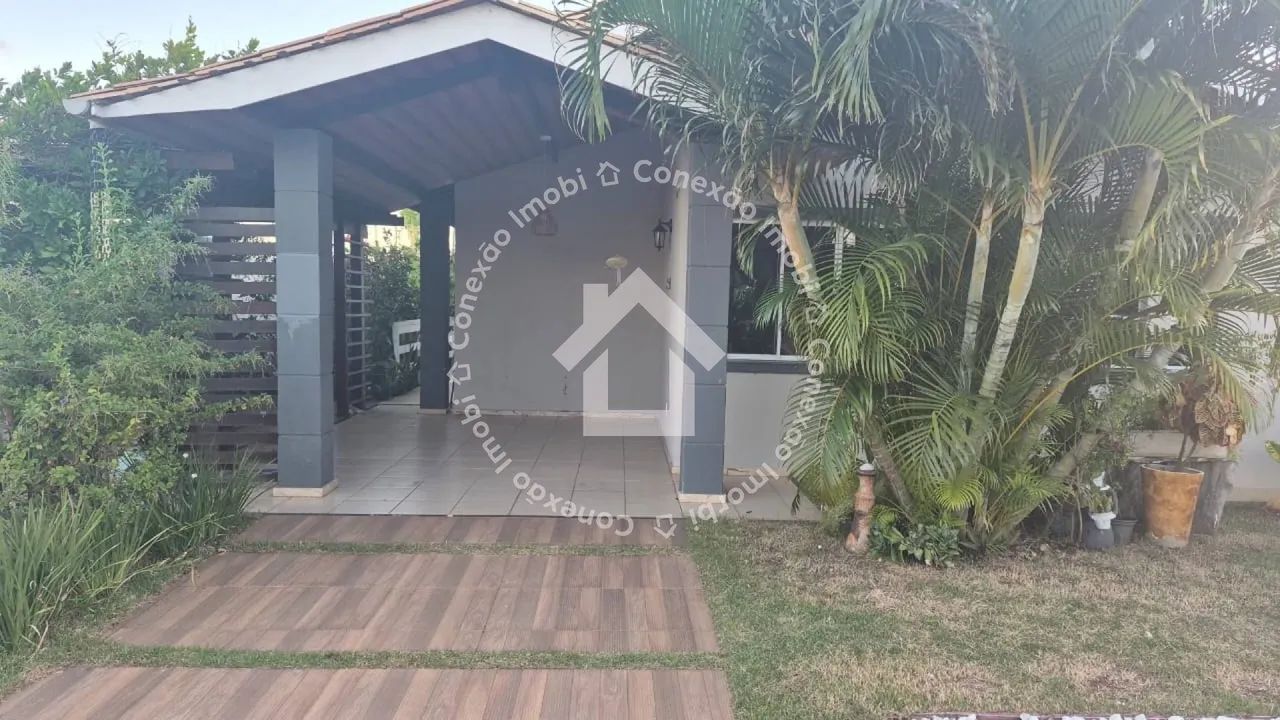 CASA À VENDA NO CONDOMÍNIO LAGUNA VILLE COM 3 QUARTOS E 1 SUÍTE