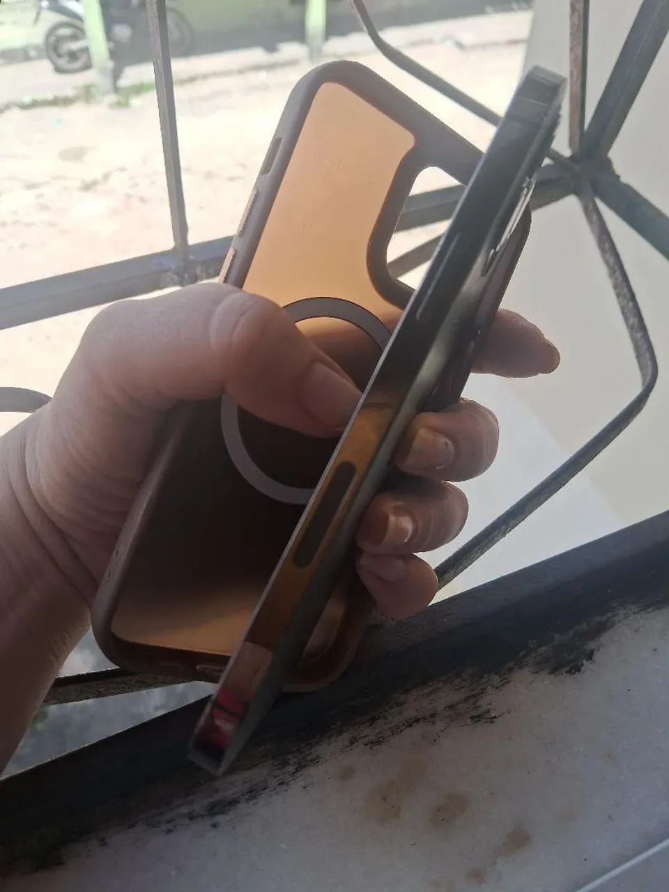iPhone 12 pro 128gb - Foto 2