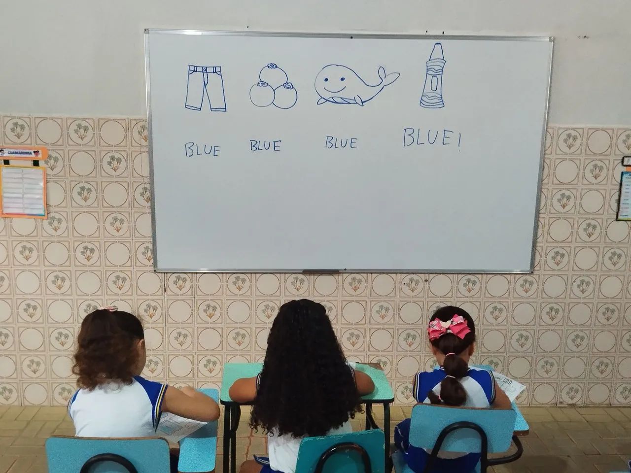 Aulas de Inglês Lúdico - Rafaela Menezes  - Foto 2