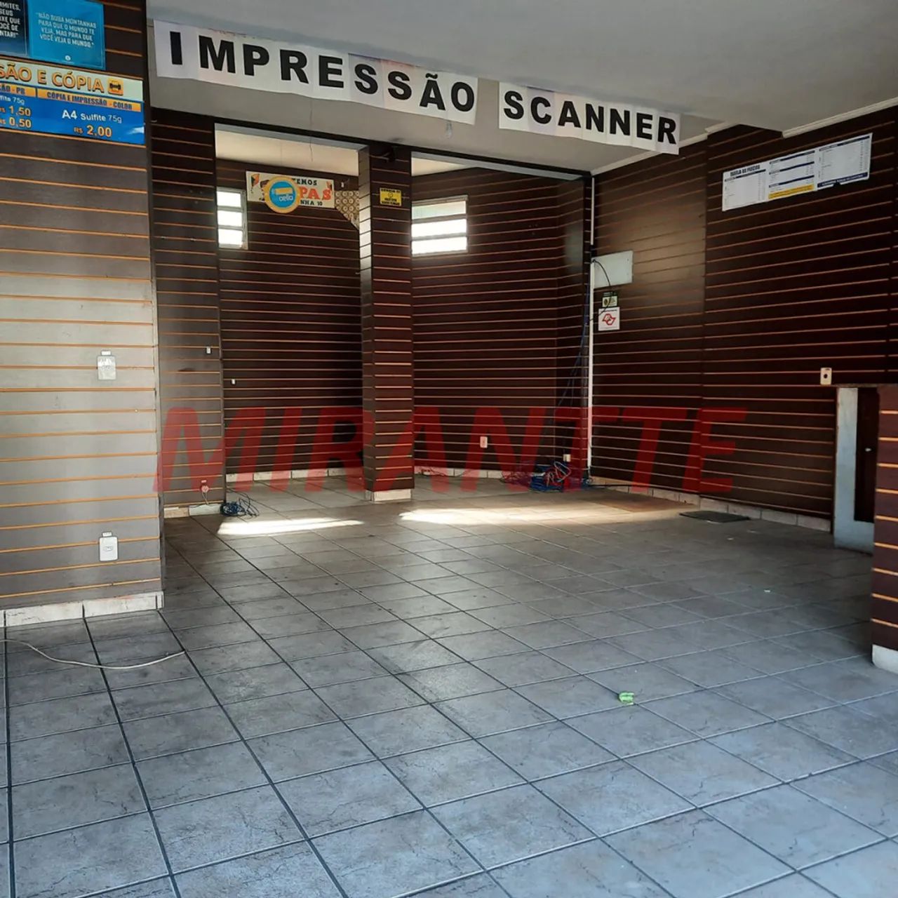 Comercial de 125m² em Santana