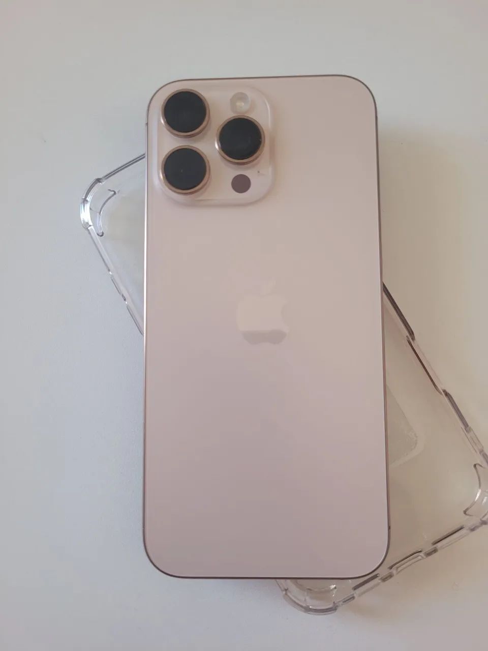 Aparelho celular muito novo