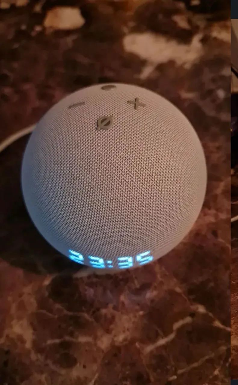 Alexa Echo Dot 5 com relógio  - Foto 3