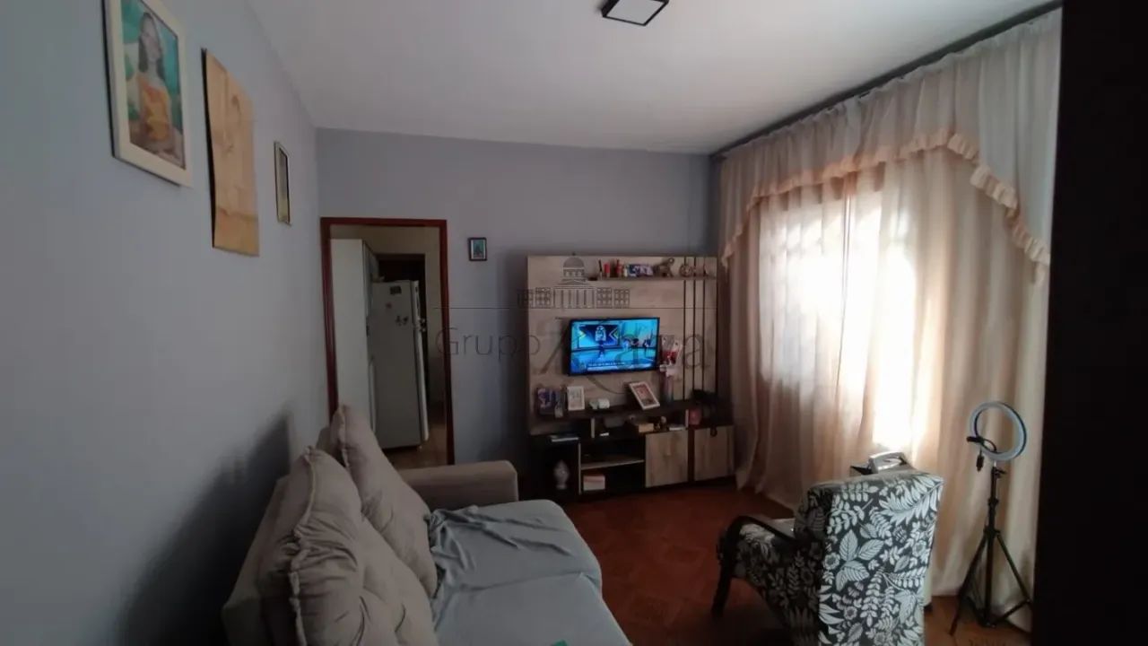 Oportunidade - Casa com Edícula - Vila Tesouro - 3 Dormitórios - 130m². - Foto 2