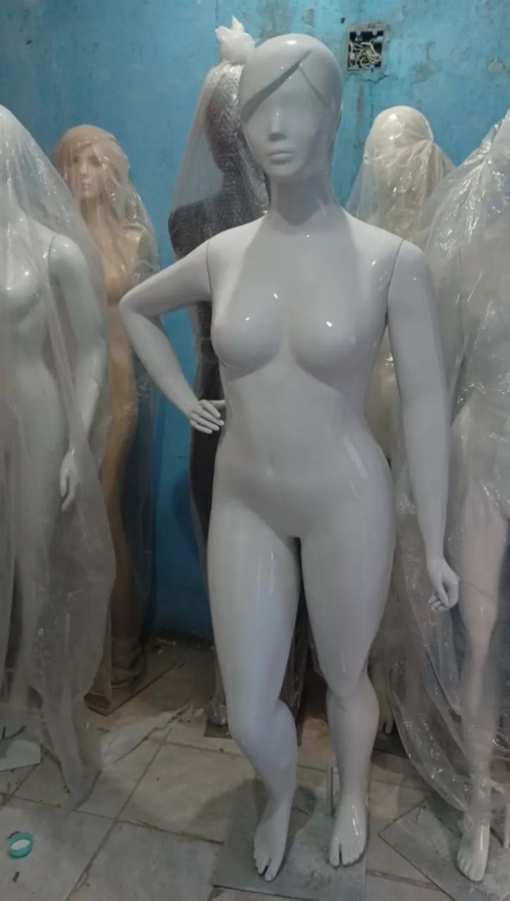 Manequim PLUS SIZE - Foto 2