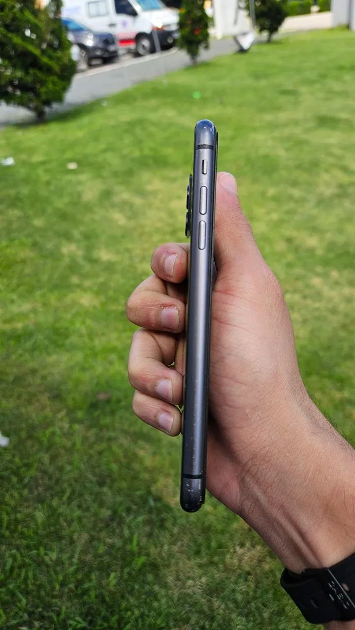 Iphone 11 FACE ID ON - Foto 3