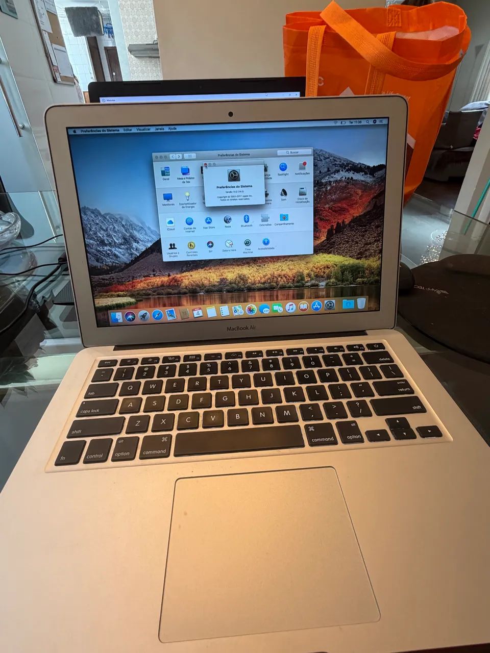 MacBook Air 13 Intel Core i5 | 8GB RAM | Excelente Estado