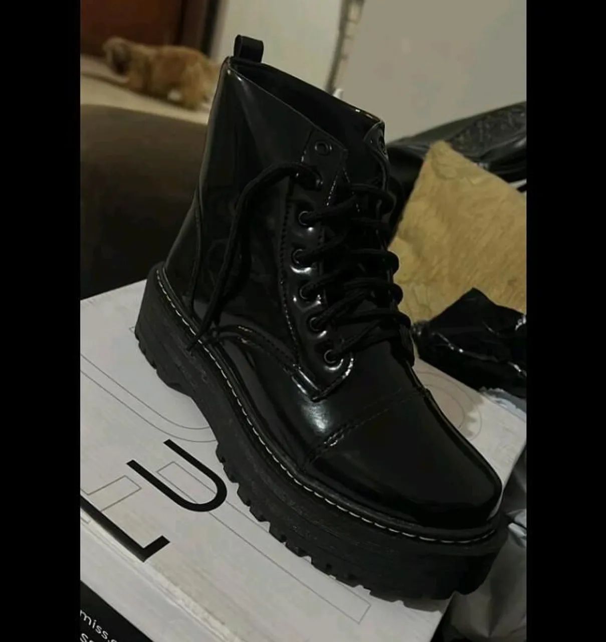 Bota coturno verniz  - Foto 2