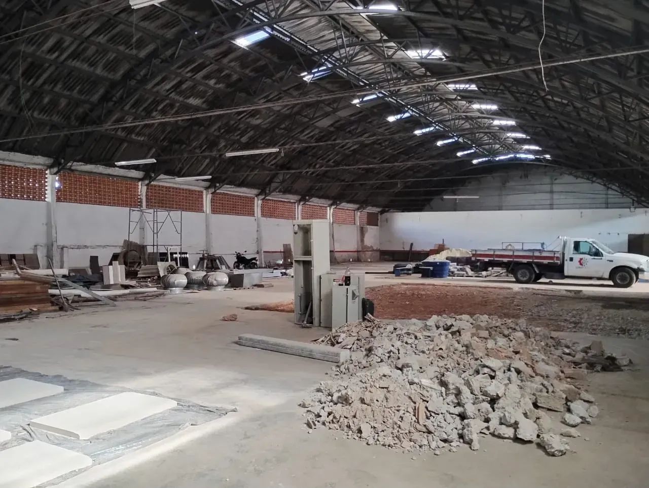Galpão - Jardim América - 3.600 m2 - Cód. 1717 - Foto 2