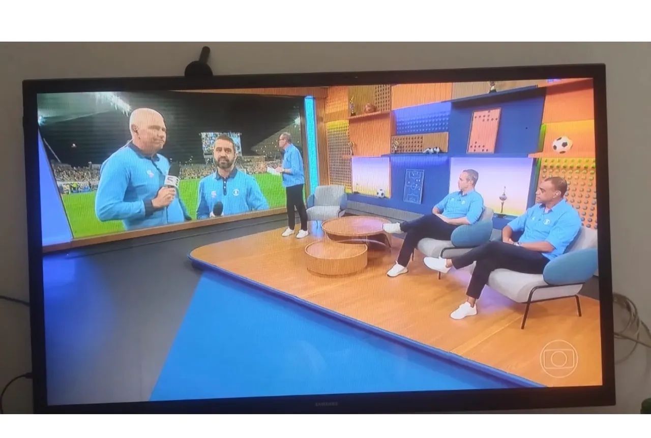 Tv 51 polegada não é smart  - Foto 2