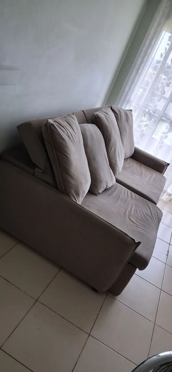 Sofá retrátil e reclinável 