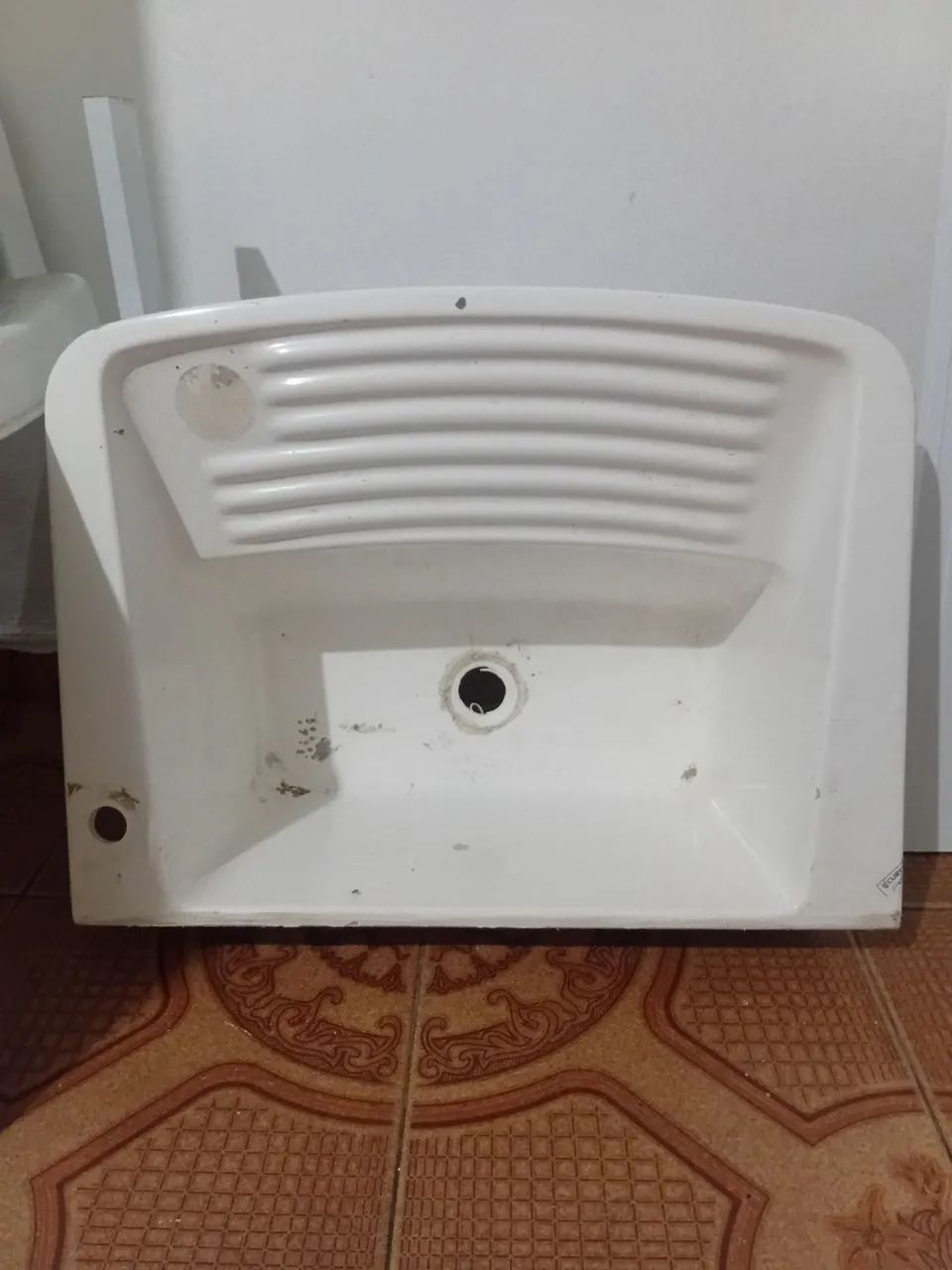 Tanque de lavanderia 