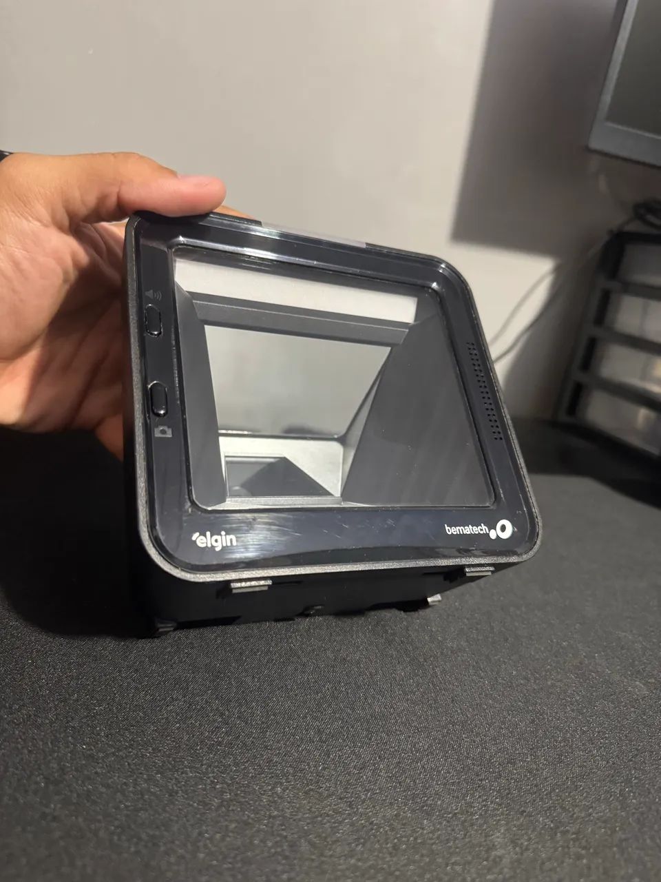 Leitor de código de barras fixo Elgin El8600 USB 2D - Foto 2