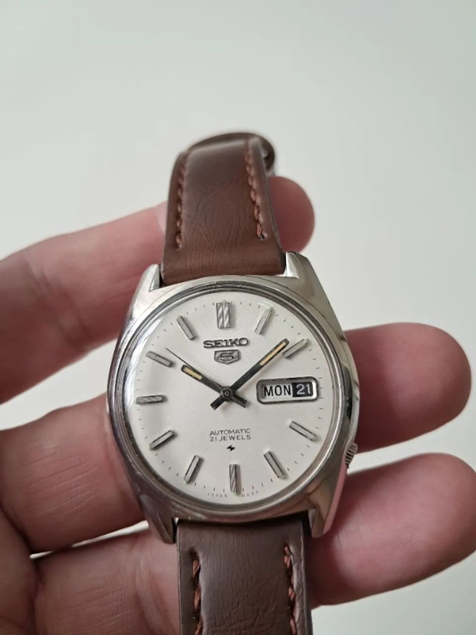 Relógio Seiko 5 Day-Date