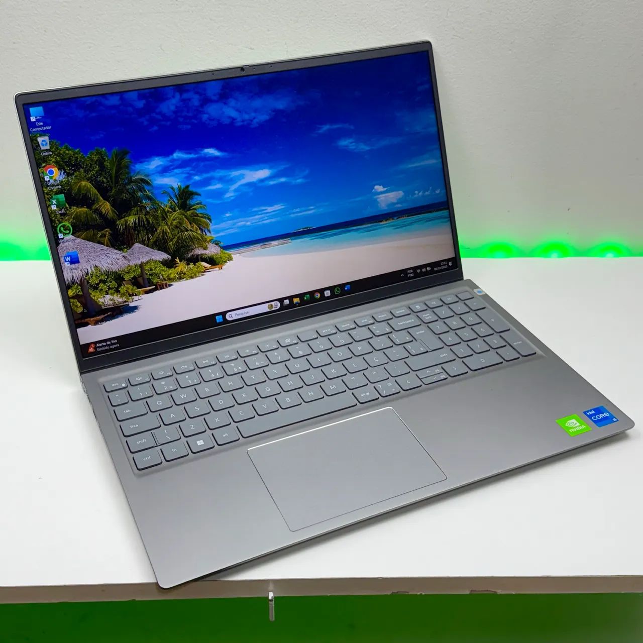 Laptop Dell WIN11 RAM16GB オフィス2024デュアルドライブ i5 DELL empresarial 2021 Office com 2024, de recente mais Windowsノート本体