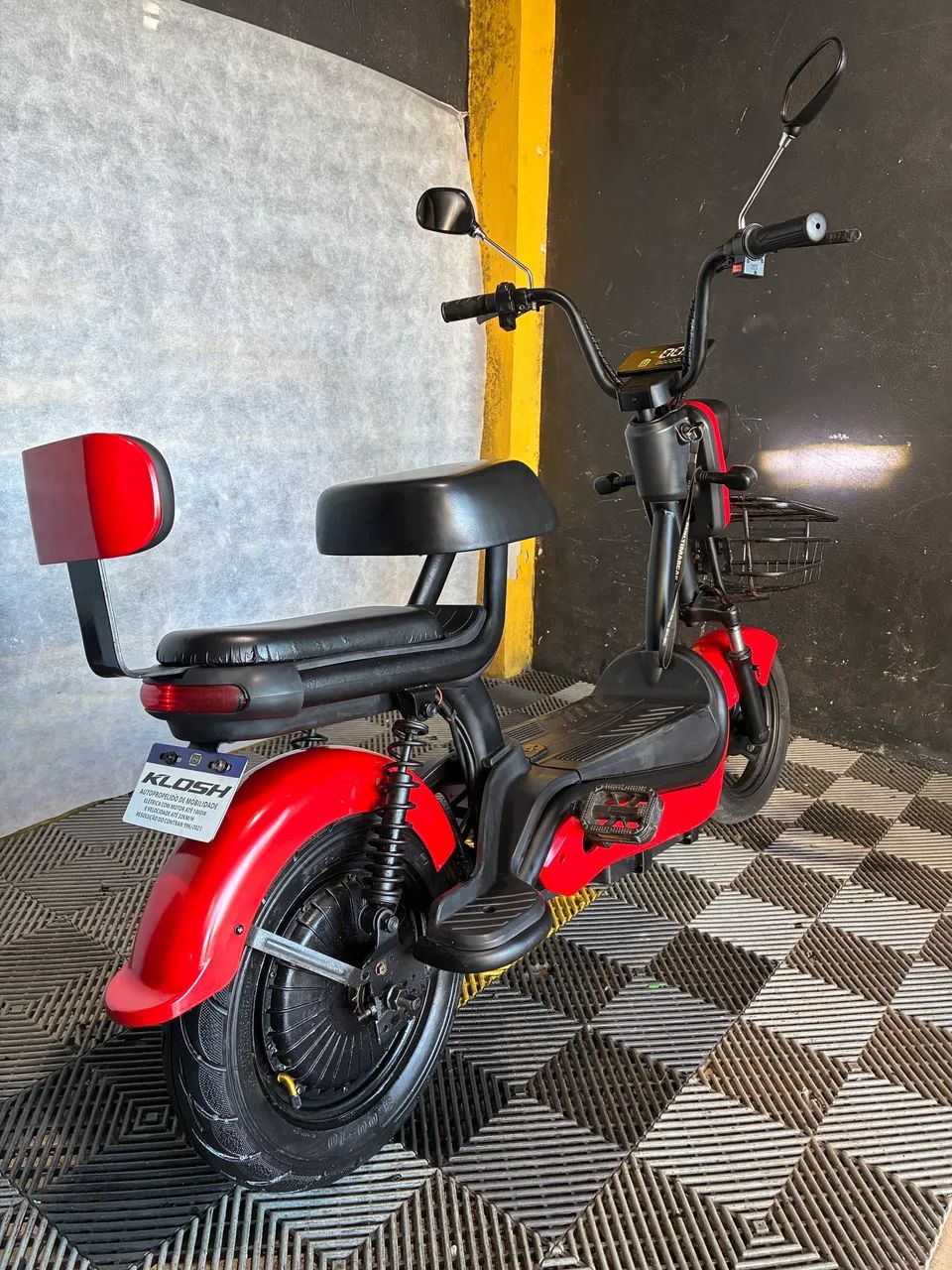 Vendo lindas Scooters elétricas - Foto 3