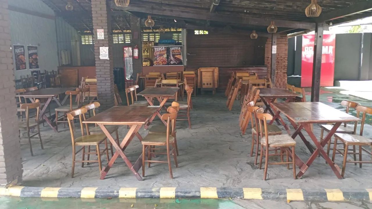 Vende-se Bar e petiscaria e Restaurante /em funcionamento 