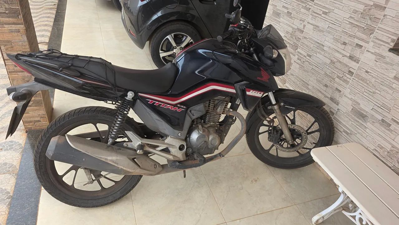 Titan 160 - Versão completa 
