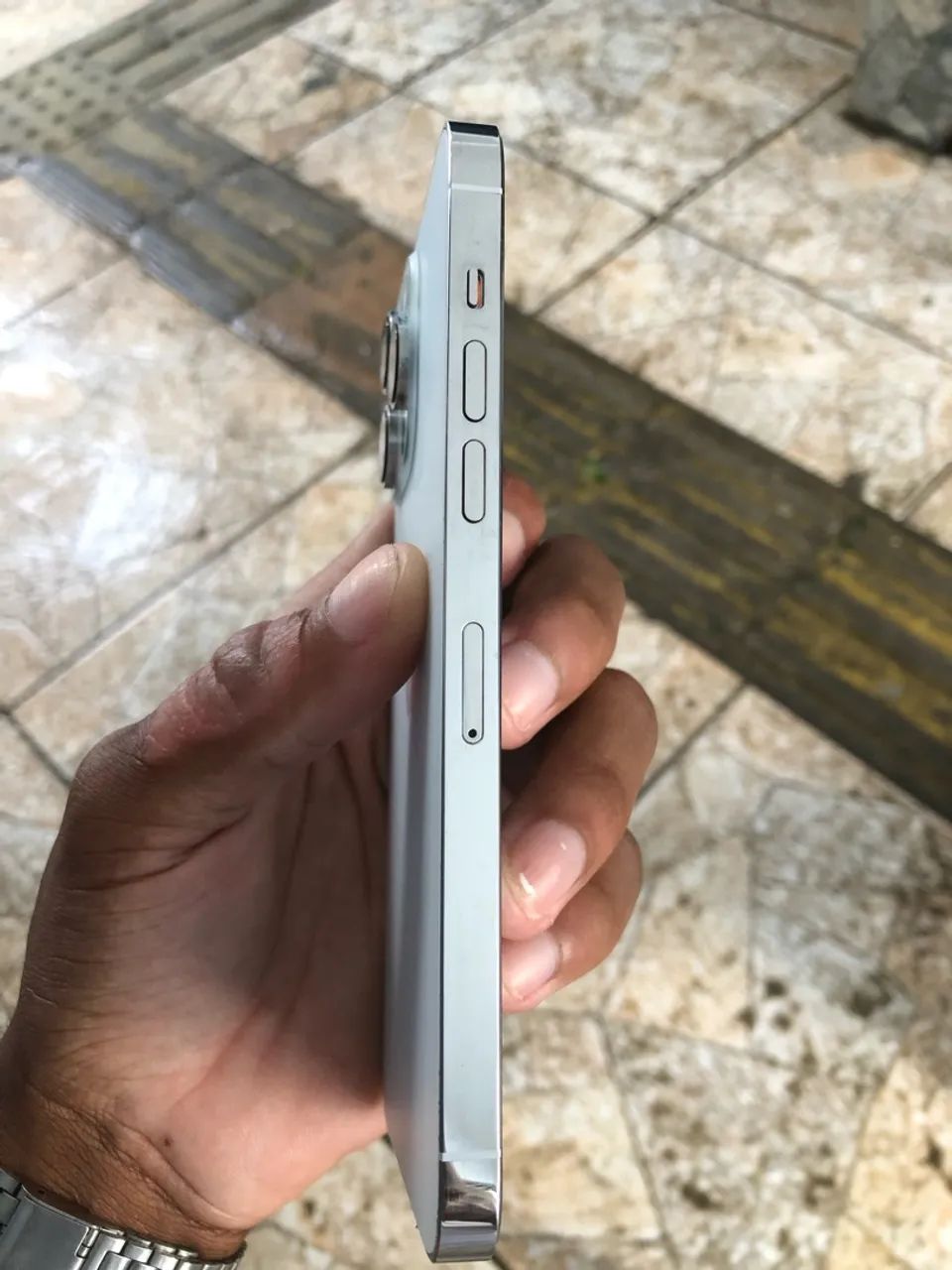 iPhone 14 Pro Max - Foto 3