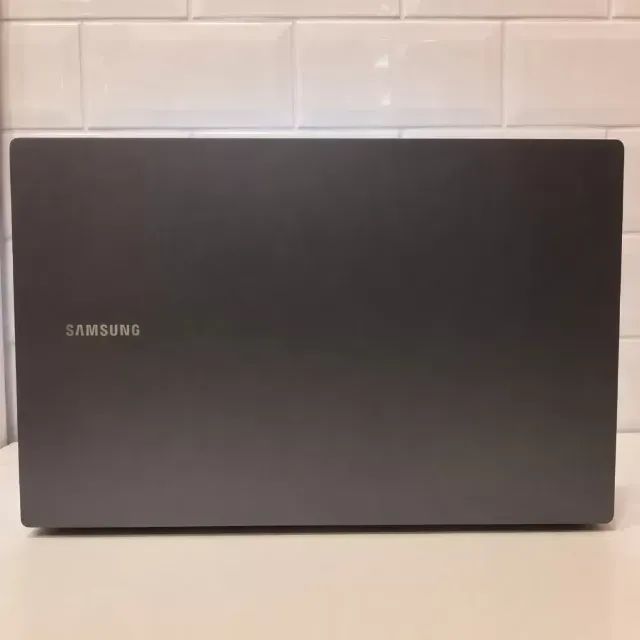 Notebook Samsung GalaxyBook4 i5 13th - 8Gb Ram - Intel Iris Xe - SSD - Foto 5