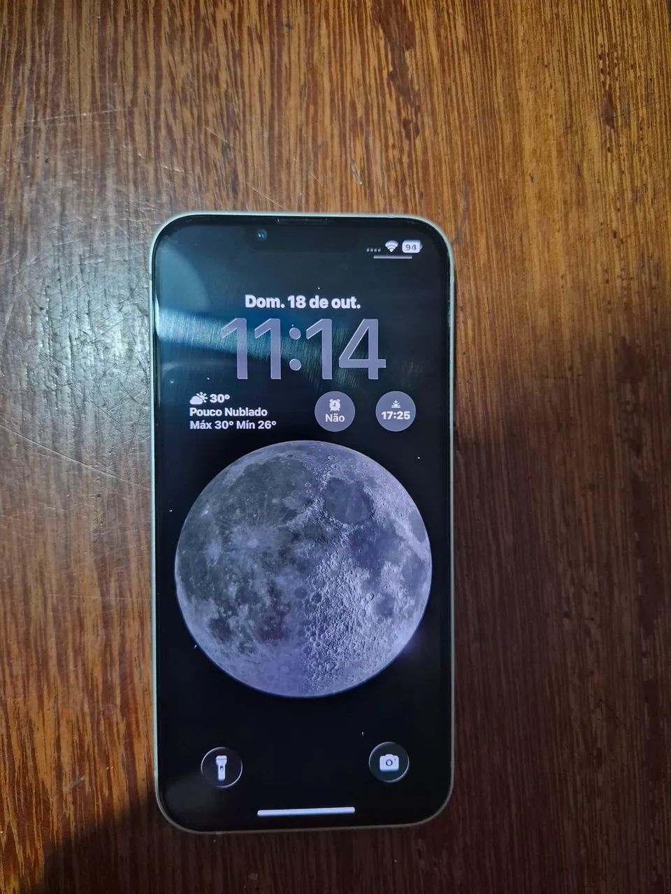 iPhone 13 em perfeito estado