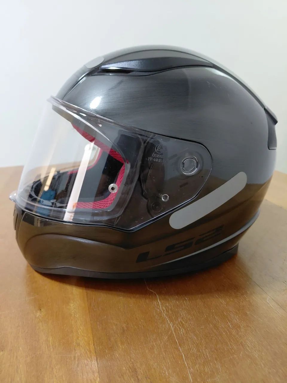 Capacete de motociclista  - Foto 4