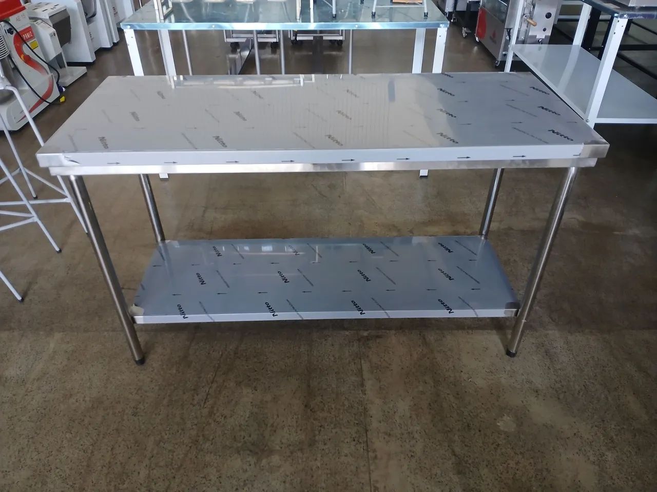 Mesa Inox Reforçada 150x60 com Paneleiro  - Foto 3