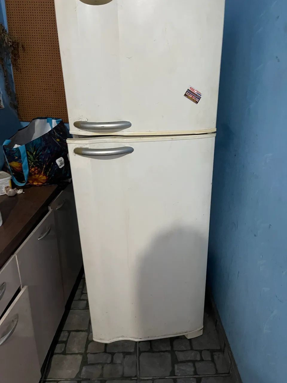 Geladeira com defeito 