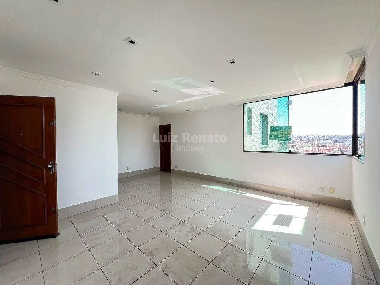Apartamento à venda no bairro Nova Floresta