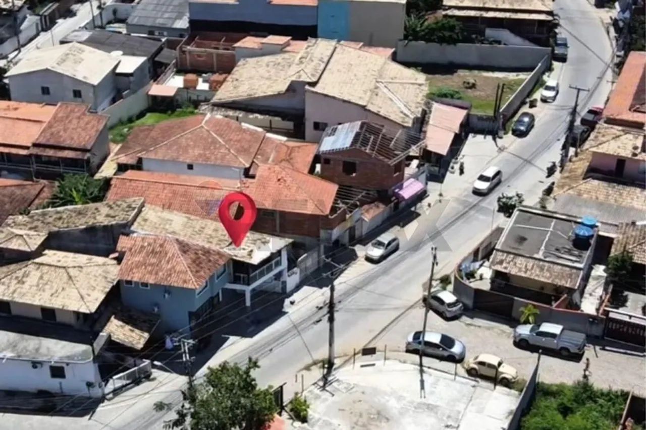 À venda loja na Avenida Principal de José Gonçalves, em Búzios