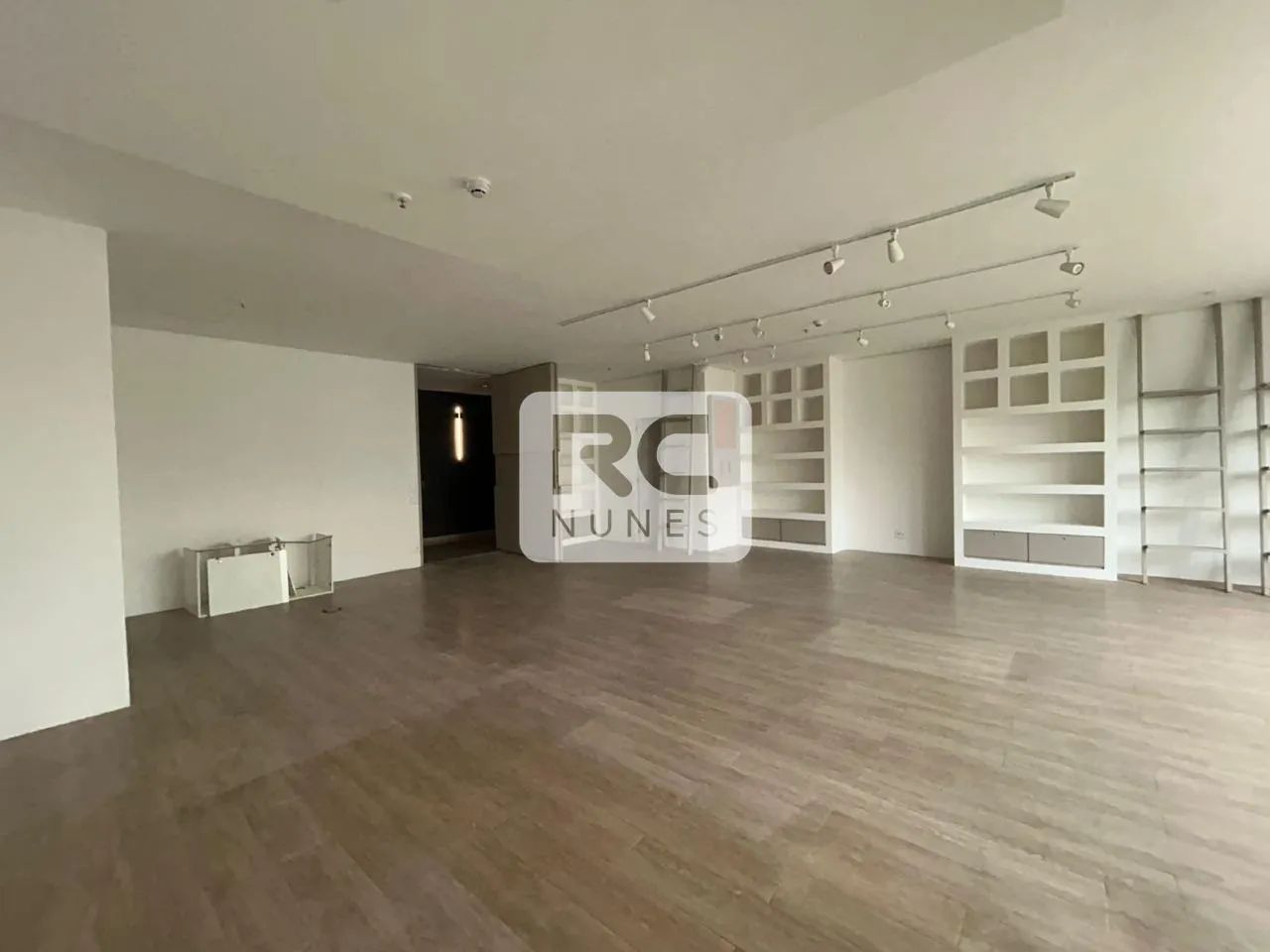 Sala com área de 89,50m², 02 banheiros no Bairro Vila da Serra, Nova Lima/MG. - Foto 4