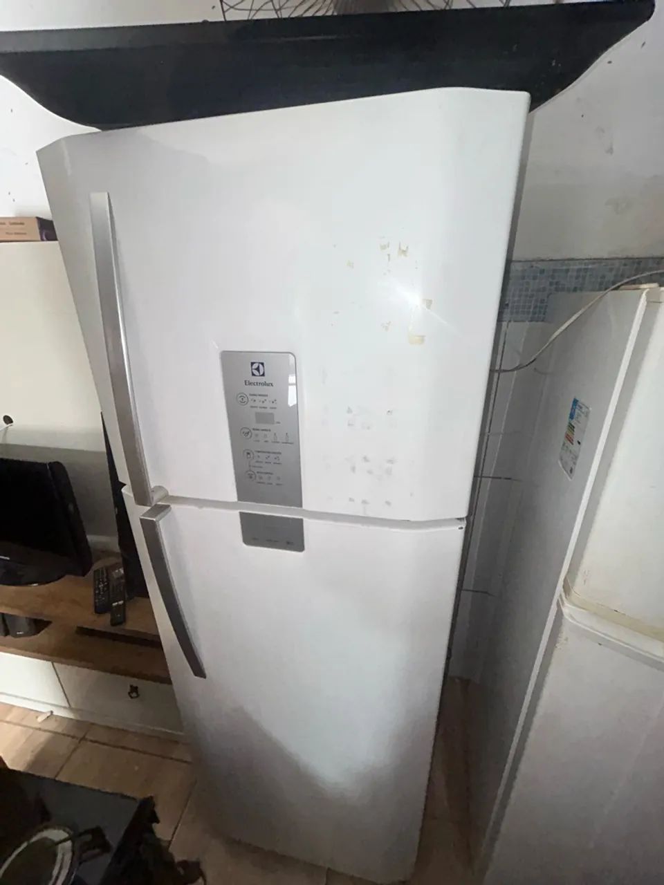 Vendo geladeira 