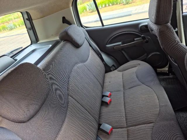 Fiat Uno WAY 1.0 EVO Fire Flex 8V 5P 2011 - Foto 4