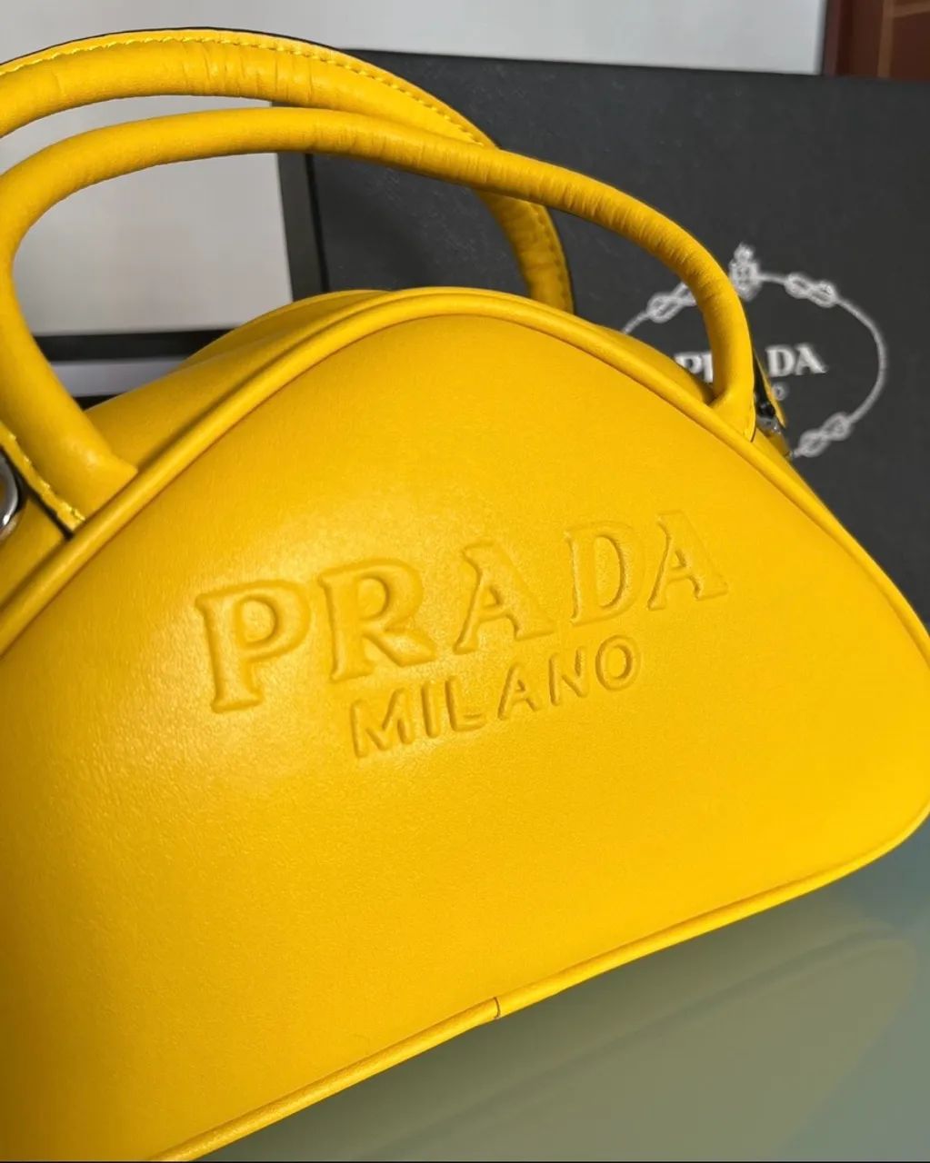 Bolsa inspiração Prada 
