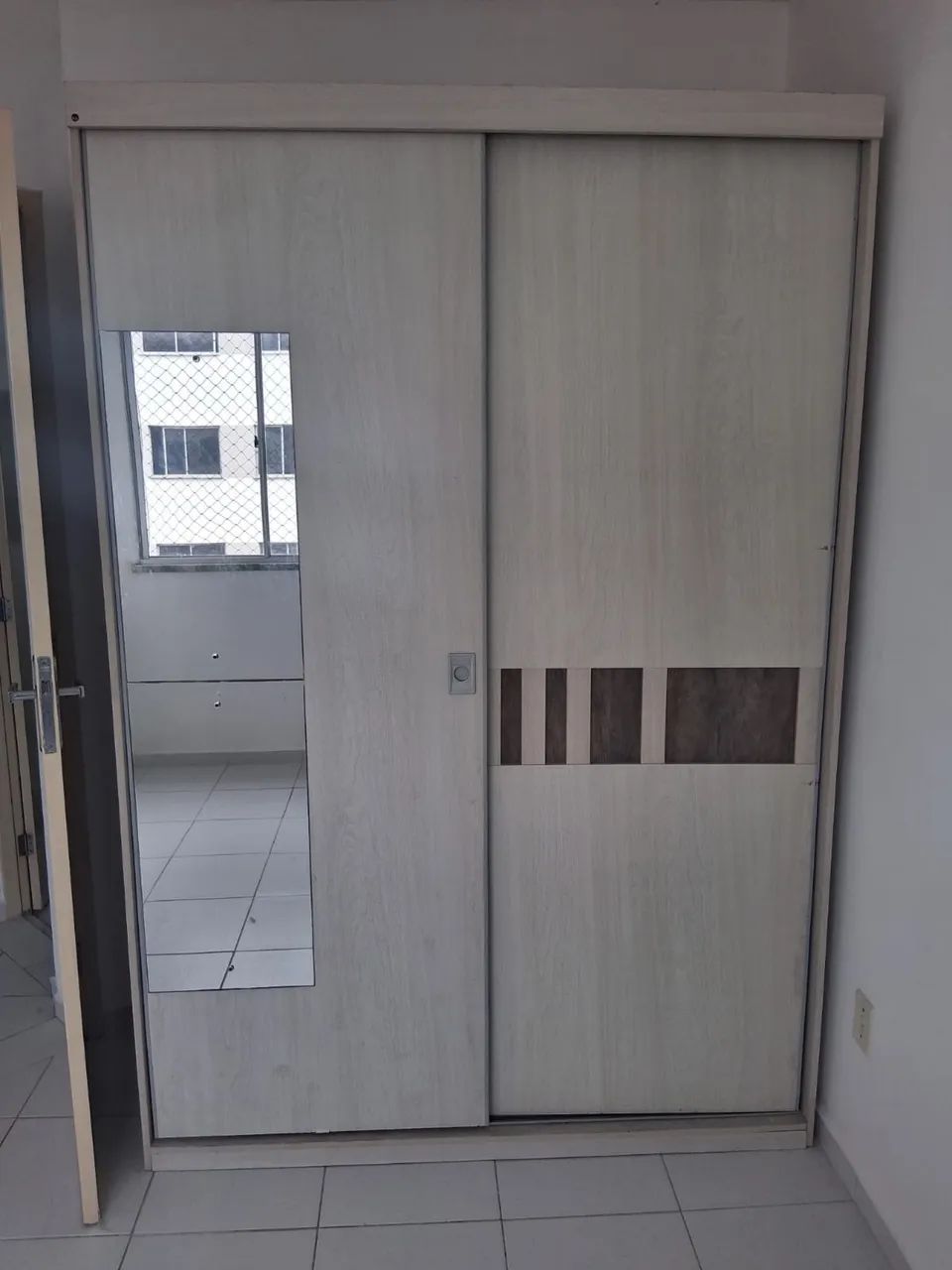 Vendo guarda-roupa  - Foto 4